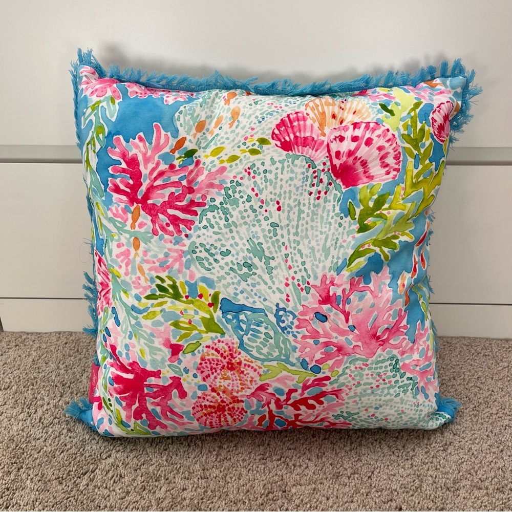 Lilly Pulitzer 18x18 Pillow Indoor Outdoor Ocean Coral Blue Fringe